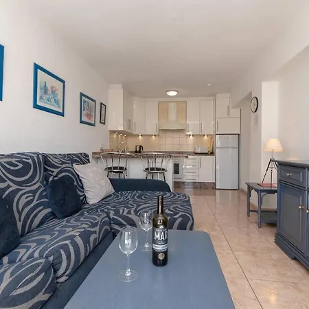 Santa Maria 67 - Two Bed * Costa Adeje (Tenerife)