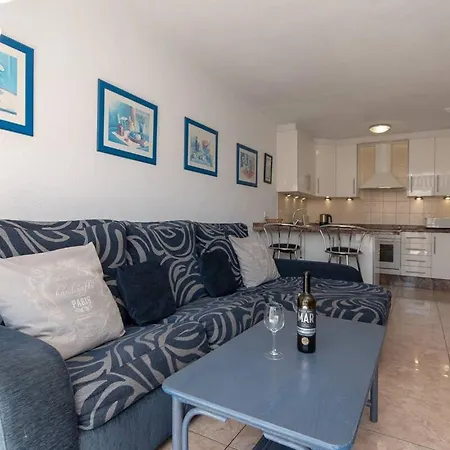 Santa Maria 67 - Two Bed Apartment